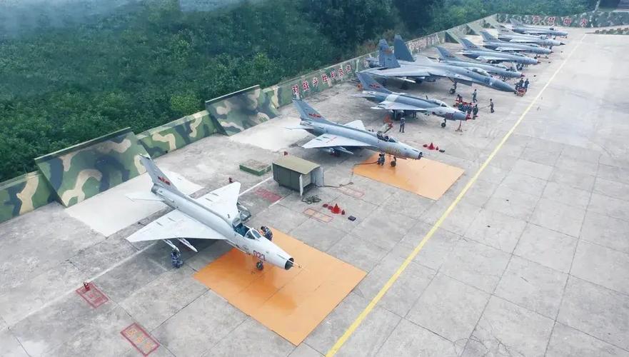 解密解放軍信息工程大學提前批錄取 聚焦網(wǎng)絡工程專業(yè)的特色與機遇